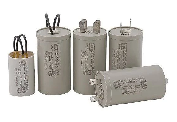 CAPACITOR 3 MF 250V
